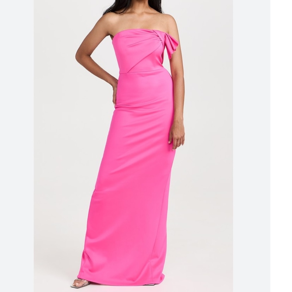 Black Halo Divina Gown in Iconic Pink